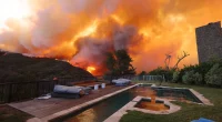 Hotels ‘Packed With Millionaires’ as Palisades Fires Rage: ‘They Want Out of California,’ Local Says