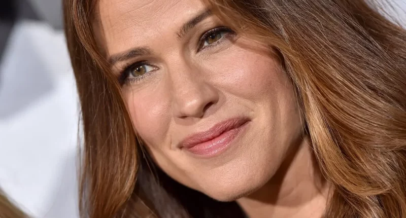 Jennifer Garner Didn’t Know What Christopher Walken Was Doing When She Worked With Him
