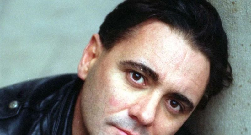 Tragic Tony Slattery’s battle to beat booze & drug demons saw him living in warehouse and throwing furniture into Thames
