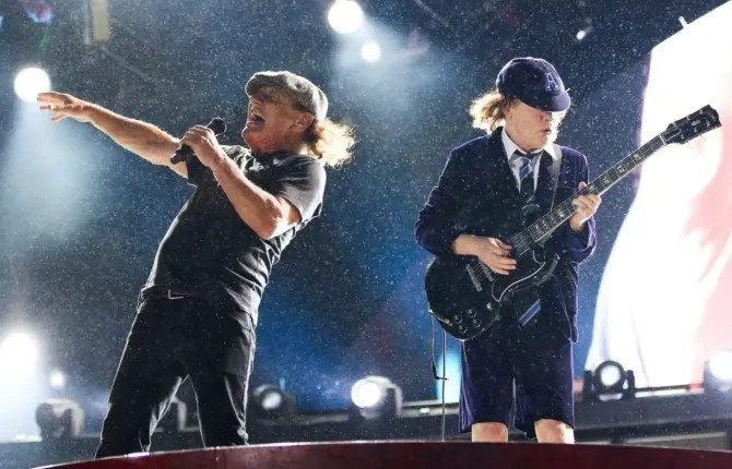 AC/DC tickets LIVE: General sale for legendary band’s first Scottish show in a decade opens today – see Edinburgh dates
