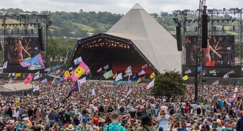 Huge 90s boyband ‘lined up to play Glastonbury’ after shock reunion, say bookies