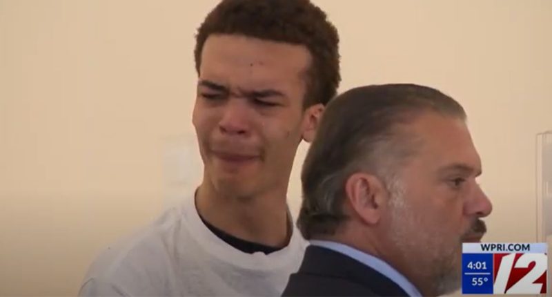 Family shouts ‘we love you’ at teen accused of murdering older brother after mom tried to separate them