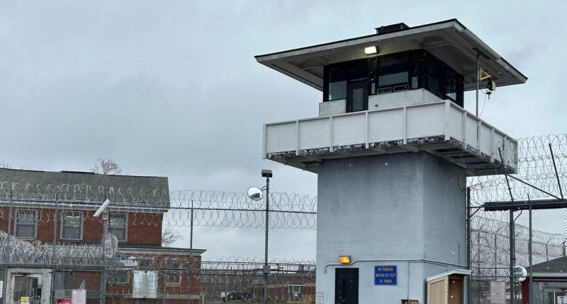 10 Guards Charged Over Fatal Beating Of New York Inmate, Including 2 With Murder