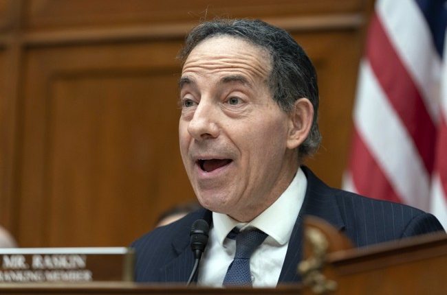 Jamie Raskin VS. the World!