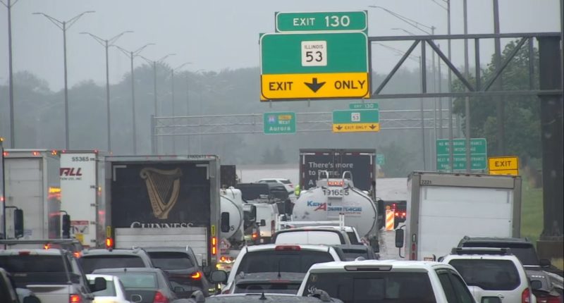 1 killed, 1 injured in I-88 crash; WB lanes closed in western suburbs