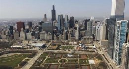 Bear of Little Brain Johnson Is Going to Save Chicago by *checks notes* Removing Columbus Statues