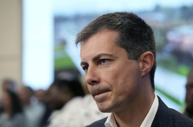 Bombshell Revelation Exposes Pete Buttigieg's Role in Reagan Airport Crash