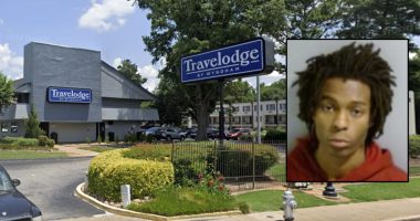 Dad ‘packed a bag’ while his 3-month-old son was ‘foaming at the mouth’ in hotel room and later died: Police