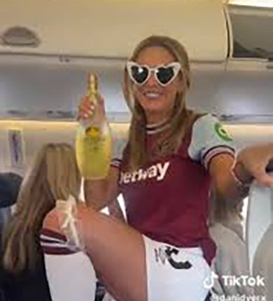 Inside Dani Dyer’s £20,000 Ibiza hen do with boozy brunch, boat trip and wild night out at super-club Ushuaia