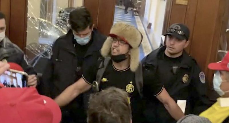 Jan. 6 defendant who demanded ‘full compensation’ with Trump pardon now arrested for breaking into home, stealing items, cops say