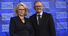 ABC star Laura Tingle has quit her job as political reporter for 7.30 and will take up a posting as the national broadcaster's global affairs editor (pictured with Prime Minister Anthony Albanese)