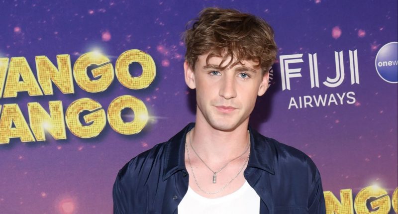 Nepo baby with Hollywood star parent defends landing first record deal – can you guess who his famous comedian dad is?