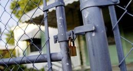 New York Business Owner Outwits City with a Fence
