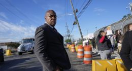 Newark Mayor Appears in Court on Trespassing Charge