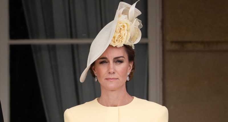 Royal Watchers Think Kate Middleton Just Made A Sly Move To End Meghan Markle Feud