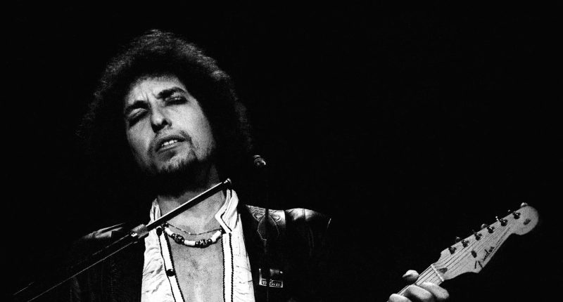 This Is The Greatest Song Of All Time, According To Bob Dylan