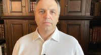 Andriy Portnov (pictured), who last year won a defamation case against a Ukrainian news site that called him 'pro-Russian', was shot five times moments after dropping off his child