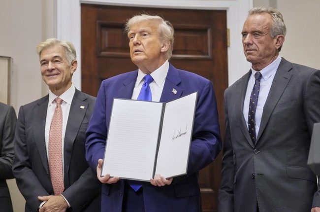 Voters Say Trump Protecting Constitution Better Than Biden Did