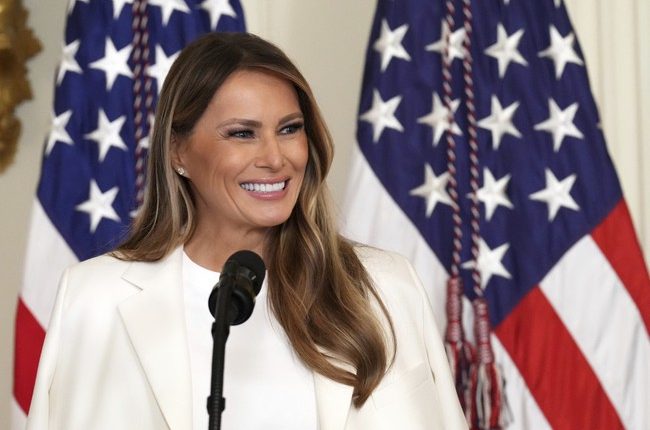 When Grace Meets the Mirror: What Melania Trump Taught the East Wing