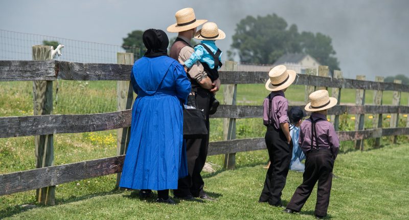 Why Do Amish People Not Wear Buttons?