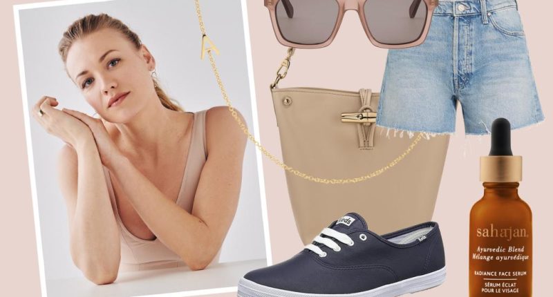 ‘The Handmaid’s Tale’ star Yvonne Strahovski’s Mother’s Day wish list
