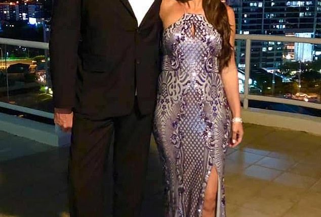 AFL champ and Triple M radio host Peter 'Spida' Everitt has set out to score a major real estate win after listing his sprawling Gold Coast pad for $$2,395,000. The 51-year-old footy veteran bought the four bedroom, three bathroom two-storey townhouse with his wife Sheree in 2024 for $1.4million. Pictured with wife Sheree