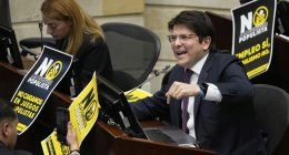 Assassination Attempt Against Conservative Presidential Candidate in Colombia