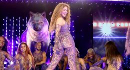 Backstage with Shakira as we reveal the truth about her life on the road and she teases massive UK shows