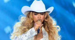Hollywood A-lister forced to find new hotel after blundering staff double booked her £25k a night suite with Beyonce