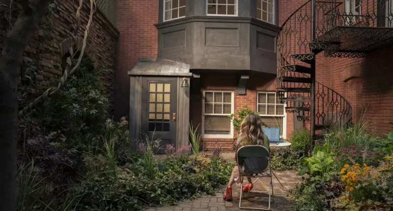 How Big Is Carrie Bradshaw’s Gramercy Park Home?