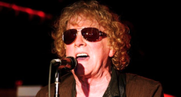 Ian Hunter Net Worth