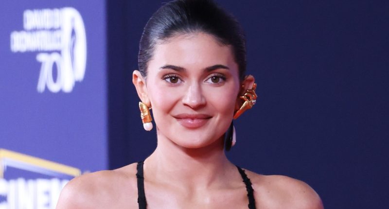 Kylie Jenner's Inappropriate Outfit At Bezos-Sanchez Wedding Trends For All The Wrong Reasons
