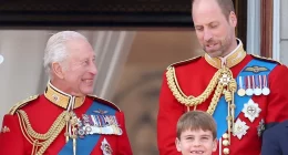 Lip Reader Reveals What Prince William and King Charles Were Saying to Each Other About ‘Late’ Balcony Appearance