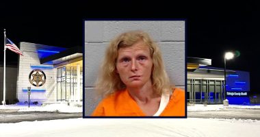 Mom 'pinned down' 5-year-old daughter, pulled out 'two of the victim's bottom front teeth' before family member intervened: Sheriff