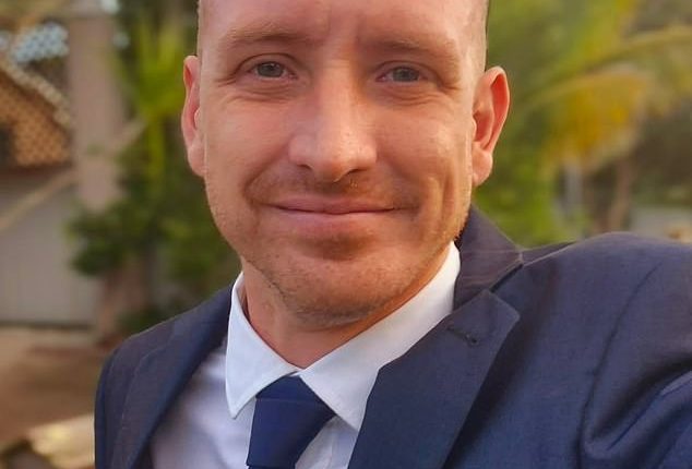The Nine Network is removing footage from a 60 Minutes episode in which actor Joel Aaron Baker, who was recently convicted of domestic violence, portrayed a knife-wielding rapist in a re-enactment. Baker is pictured