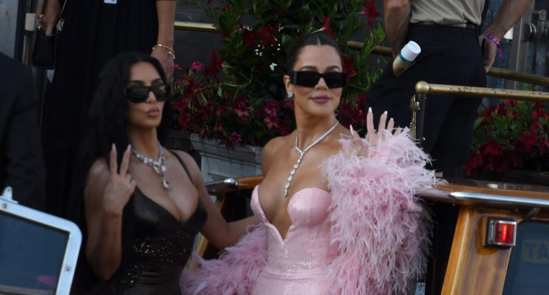 Of Course, The Kardashians And Jenners Were Scandalously Dressed For The Bezos-Sánchez Wedding