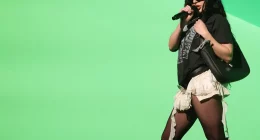 One of Queen Elizabeth’s Most Iconic Looks Was Made Popular Again Decades Later by Charli XCX