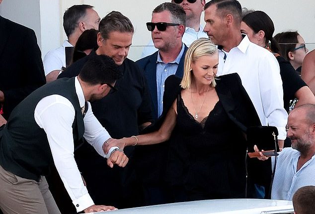 Sarah Murdoch ensured all eyes were on her as she celebrated the nuptials of Jeff Bezos and Lauren Sanchez in Italy on Saturday