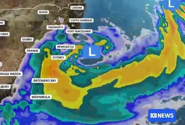 Sydney weather: Urgent warning issued about 'bomb cyclone'