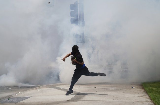 TRUMP'S NOT FOOLING AROUND ON LA ICE RIOTS