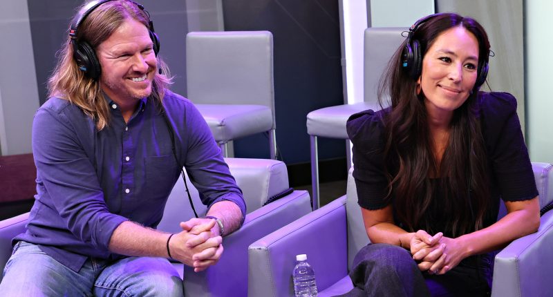 The Real Reason You Don't See Chip Gaines On Joanna's Show Mini Reni