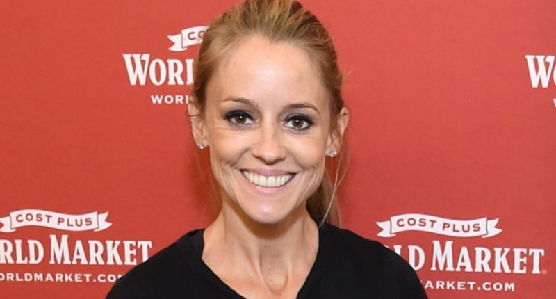 Tragic Details About Former HGTV Rehab Addict Star Nicole Curtis