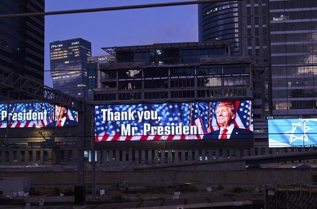 Trump Ponders Benefits of ‘Regime Change’ in Iran