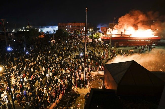Video: House Dem Uses Minneapolis Riots to Scold Hegseth, and ... Hoo Boy