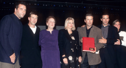 Who is Alec Baldwin’s sister Jane Sasso? Looks like Jane Lynch