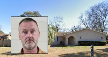 'Repeatedly bragged': Man bludgeons wife to death with rubber mallet, then stages scene so he could stay in US with secret girlfriend