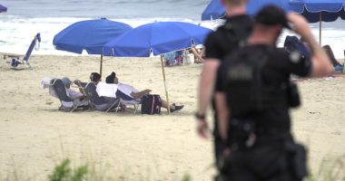 Beach Chair Beats Biden in Fourth of July Showdown