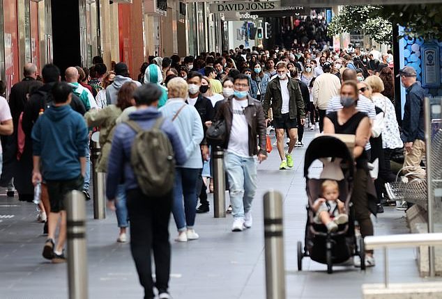 Bendigo Bank will close 10 branches across Australia, with five regional communities left without an option for in-person banking
