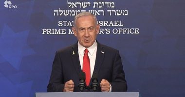 Israeli Prime Minister Benjamin Netanyahu has condemned the arson attack at a Melbourne synagogue and a protest that erupted outside an Israeli restaurant