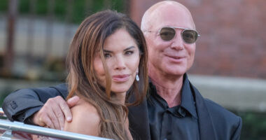 Celebs Who Clearly Don't Like Lauren Sanchez And Jeff Bezos